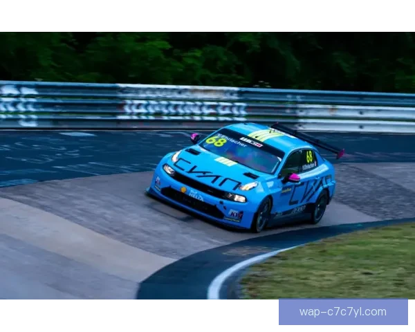 科莫揭开三场关键战役首战篇章